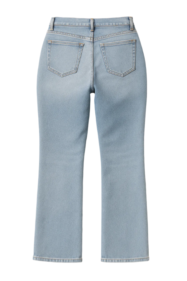Curve-Hugging Comfort Jeans